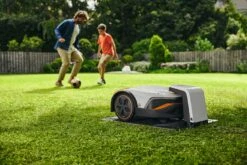 STIHL IMOW 5 Robotic Lawn Mower -Care Garden Shop IMOW5 4