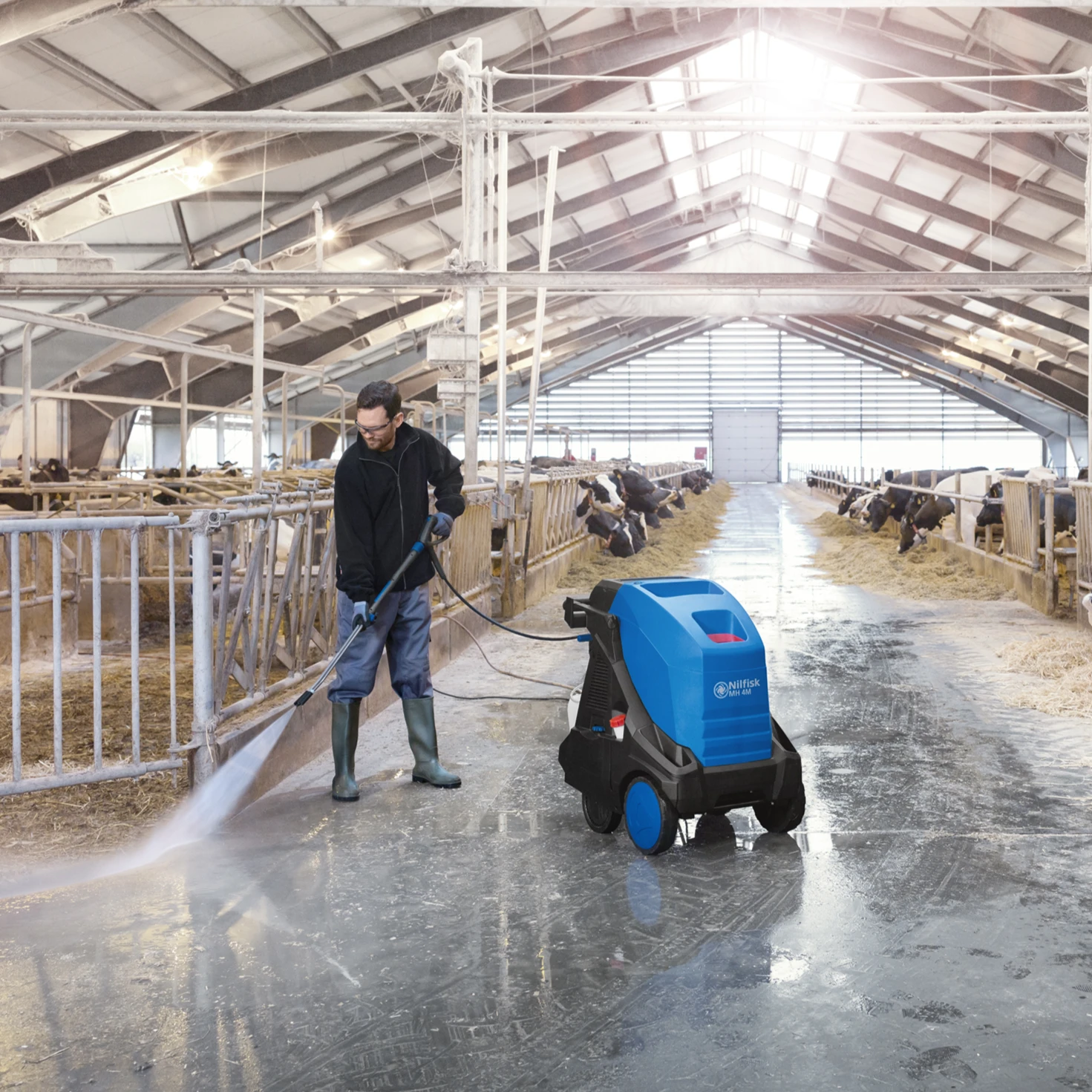 Nilfisk MH 3M-100/600 Hot Water Pressure Washer 2 Nilfisk MH 3M-100/600 Hot Water Pressure Washer - Image 2