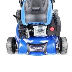 Hyundai HYM430SPE Self-Propelled Petrol Lawn Mower 42cm -Care Garden Shop hym430spe 11 33527